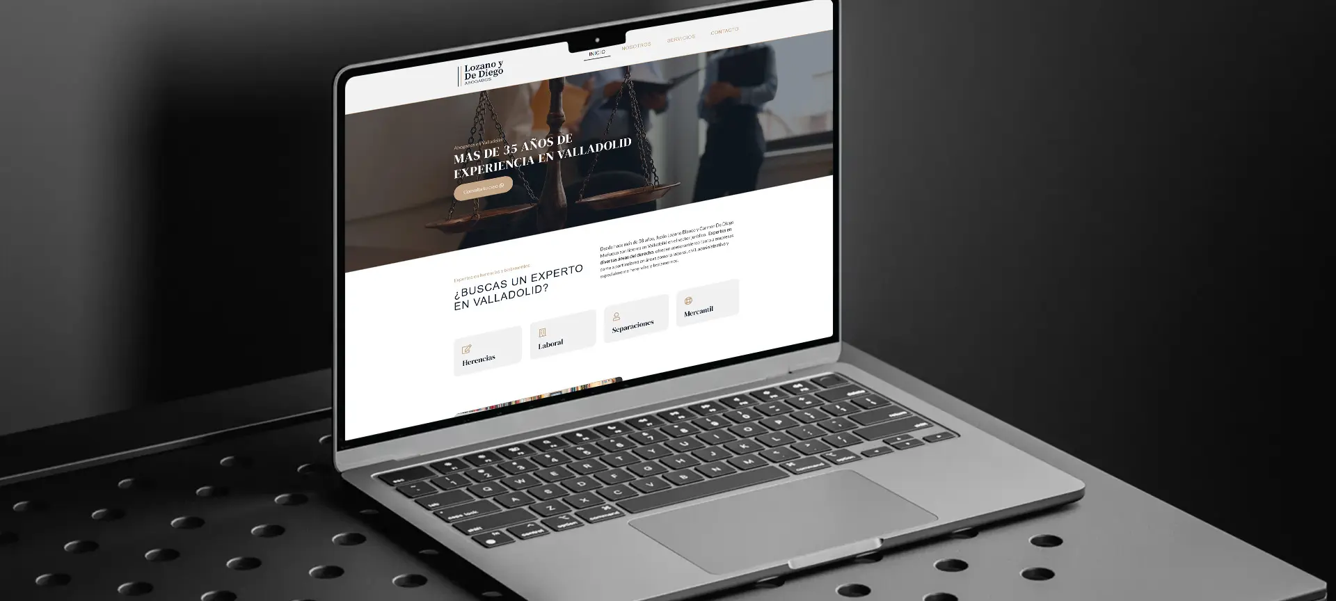 Mockup website Desktop Home Abogado