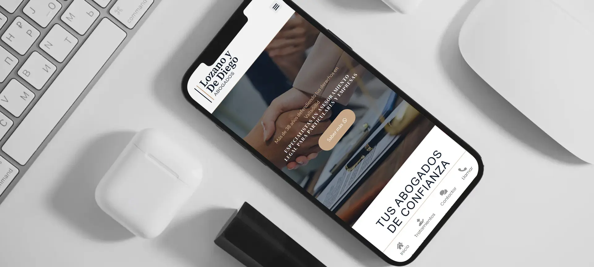 Mockup website Phone Abogado